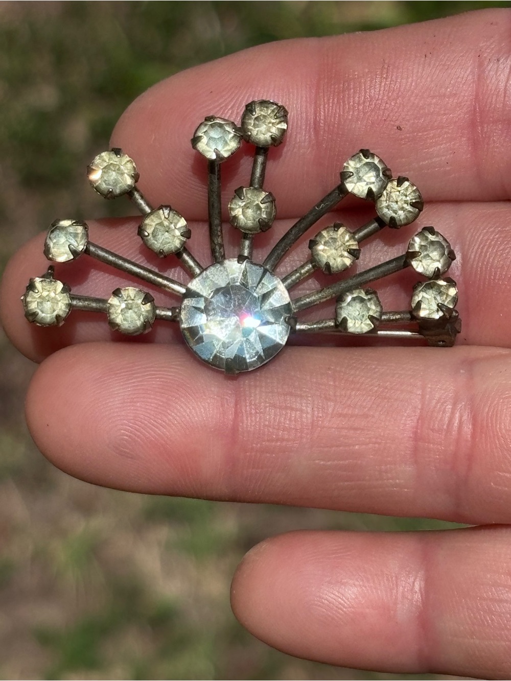 Vintage 1940’s Atomic Burst Brooch!